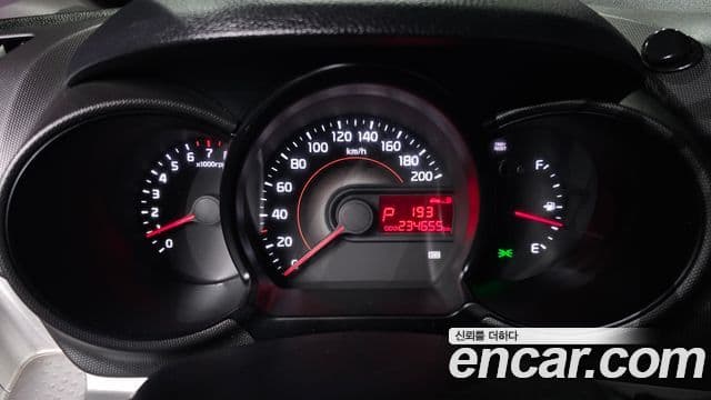 Kia Ray фургон / люксовая версия, 2016 8