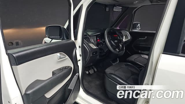 Kia Ray фургон / люксовая версия, 2016 11