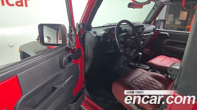 Jeep Wrangler (JK) 2.8 дизель Rubicon 2도어, 2008 11