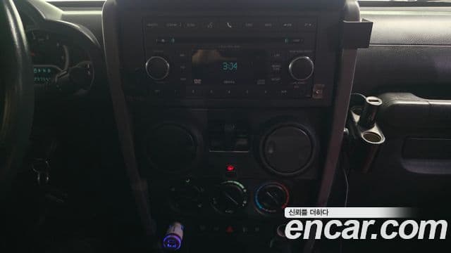 Jeep Wrangler (JK) 2.8 дизель Rubicon 2도어, 2008 14