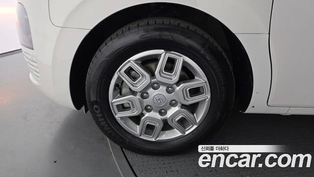 Hyundai Staria Modern, 2022 все фото