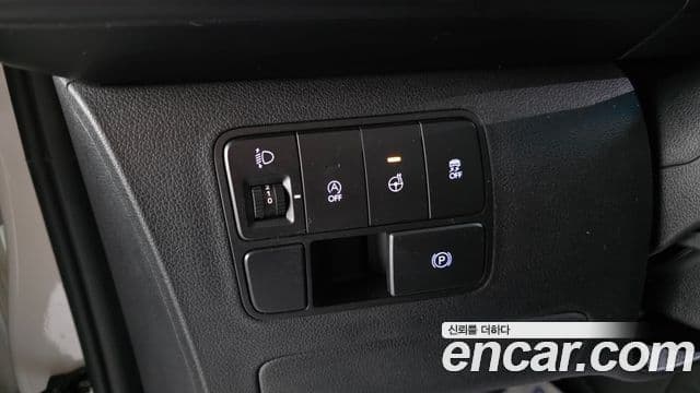 Hyundai Staria Modern, 2022 18