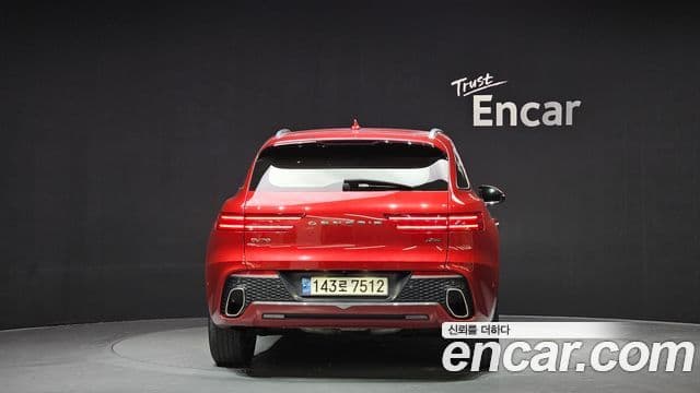 Genesis GV70, 2022 3