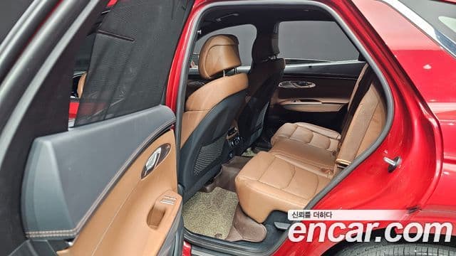 Genesis GV70, 2022 12