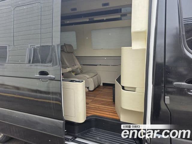 Hyundai 쏠라티 лимузин, 2022 6