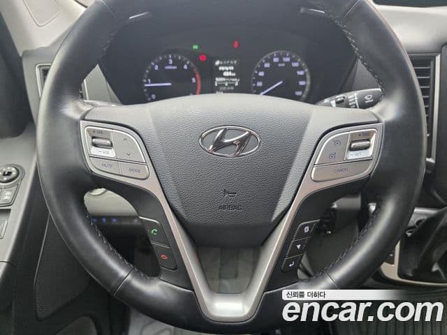Hyundai 쏠라티 лимузин, 2022 16