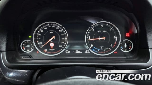 BMW 5시리즈 (F10), 2014 8