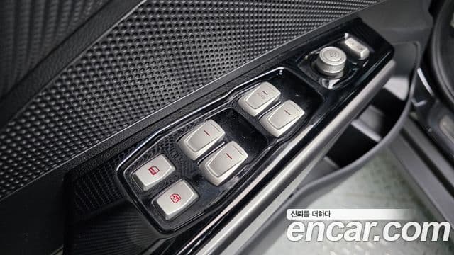 KG모빌리티(SsangYong) Tivoli Air дизель RX 2WD, 2018 12