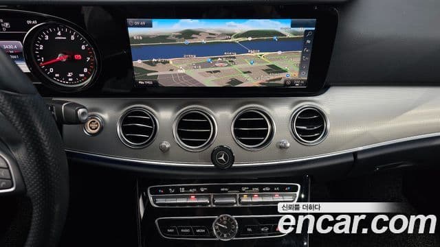 Mercedes-Benz E-класс W213 Avantgarde, 2018 14