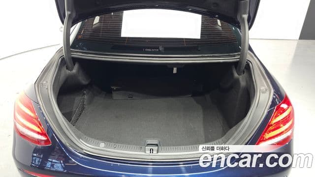 Mercedes-Benz E-класс W213 Avantgarde, 2018 20