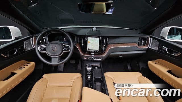 Volvo XC60 2세대 B5 Ultimate Bright, 2024 7