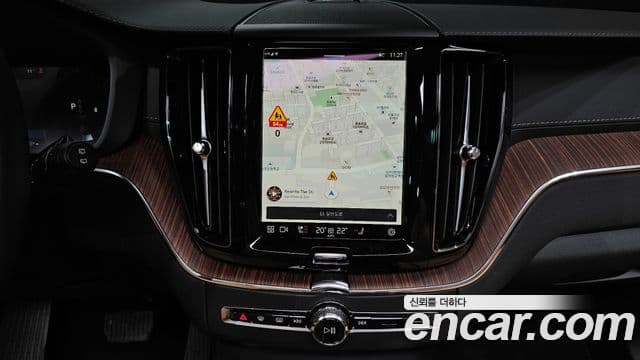 Volvo XC60 2세대 B5 Ultimate Bright, 2024 14