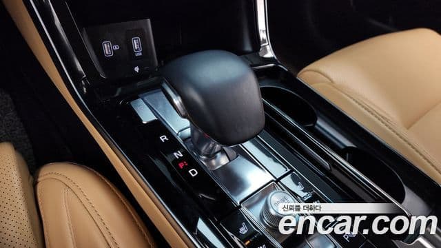 Kia K7 Premier гибрид Signature, 2020 9