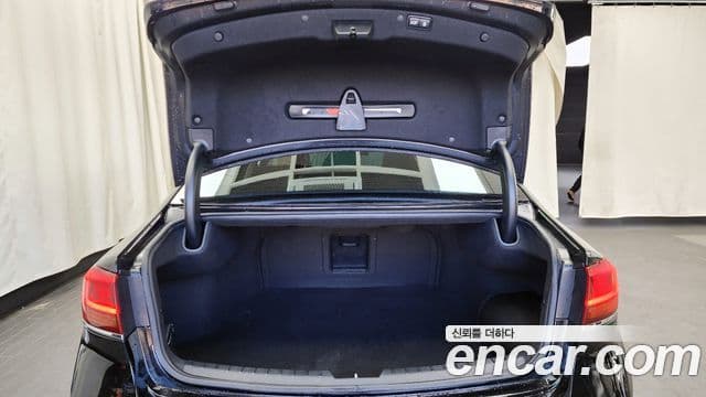 Kia K7 Premier гибрид Signature, 2020 20