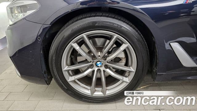 BMW 5시리즈 (G30) 520i M Sport, 2020 все фото