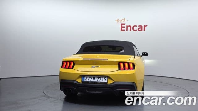 Ford Mustang 7세대 5.0 GT Premium кабриолет, 2024 4