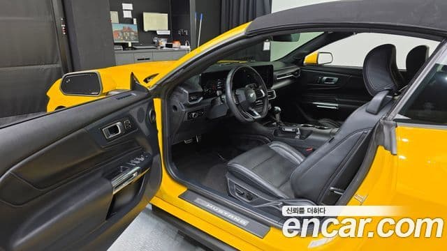 Ford Mustang 7세대 5.0 GT Premium кабриолет, 2024 10