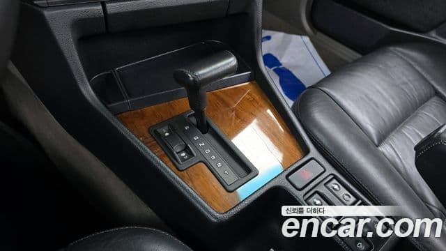 BMW 5시리즈 E34, 2001 9