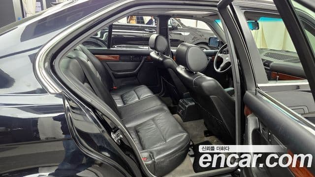 BMW 5시리즈 E34, 2001 12