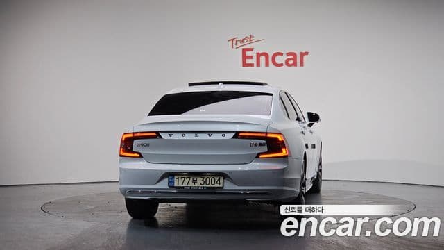Volvo S90 B6 AWD Ultimate Bright, 2023 4
