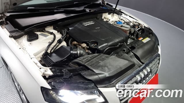 Audi New A4 B8, 2012 6