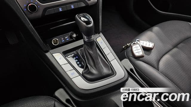 Hyundai Avante AD 1.6 GDI Value Plus, 2018 9