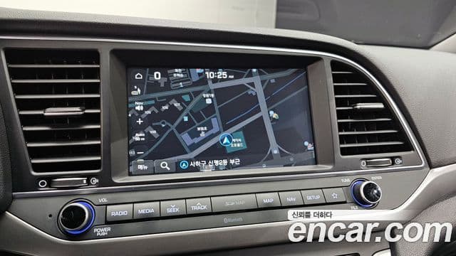 Hyundai Avante AD 1.6 GDI Value Plus, 2018 14