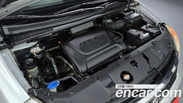 Kia Carnival R President, 2013 6