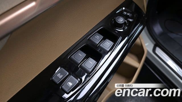 KG모빌리티(SsangYong) Actyon 2세대 S7, 2025 14