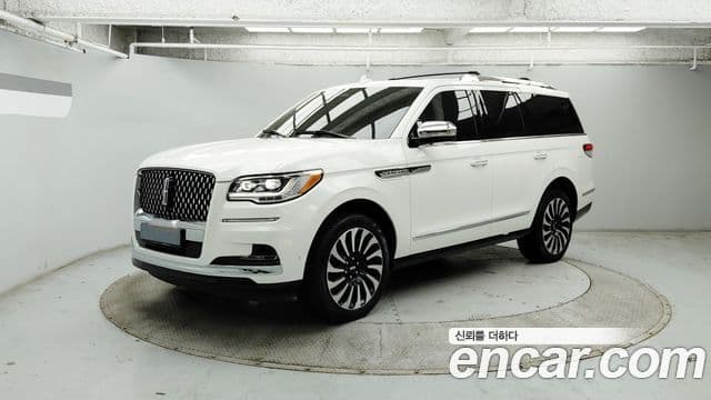 Lincoln Navigator 4세대 3.5L чёрный Label, 2023 1