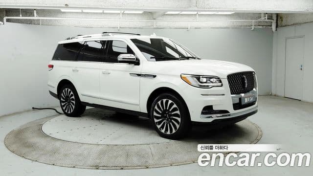 Lincoln Navigator 4세대 3.5L чёрный Label, 2023 3