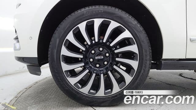 Lincoln Navigator 4세대 3.5L чёрный Label, 2023 все фото