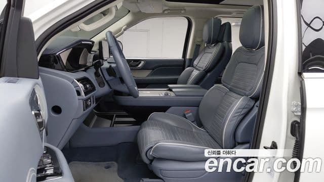 Lincoln Navigator 4세대 3.5L чёрный Label, 2023 6