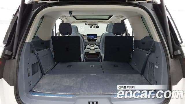 Lincoln Navigator 4세대 3.5L чёрный Label, 2023 9