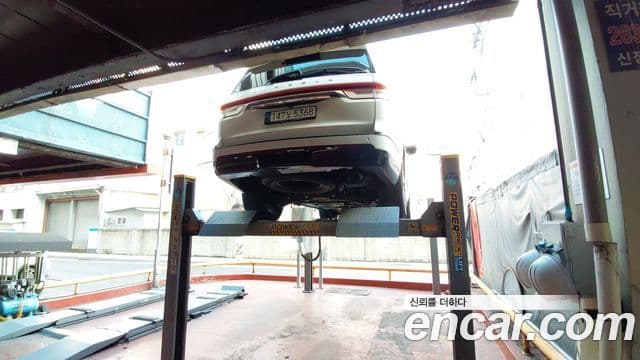 Lincoln Navigator 4세대 3.5L чёрный Label, 2023 20