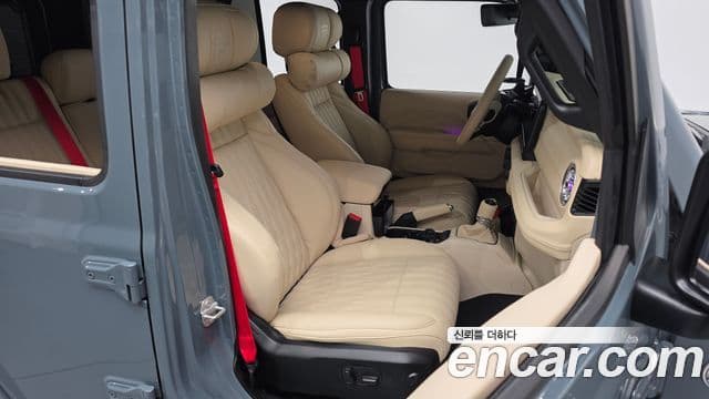 Jeep Wrangler (JL) 2.0 Sahara 4도어, 2024 10