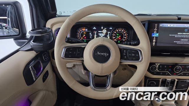 Jeep Wrangler (JL) 2.0 Sahara 4도어, 2024 13