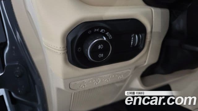 Jeep Wrangler (JL) 2.0 Sahara 4도어, 2024 18