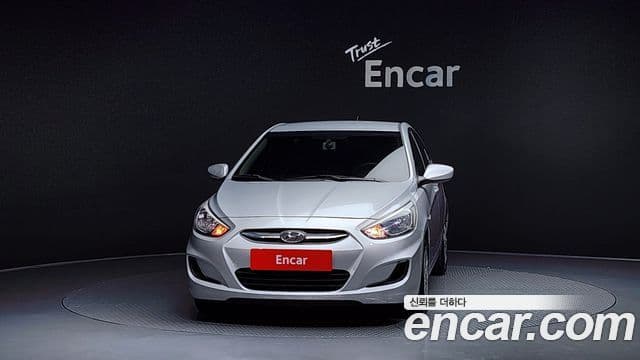 Hyundai Accent(новый кузов / новое поколение) 1.4 VVT Smart, 2015 3