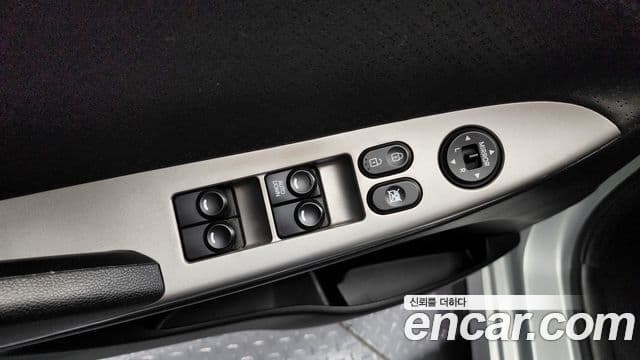 Hyundai Accent(новый кузов / новое поколение) 1.4 VVT Smart, 2015 17