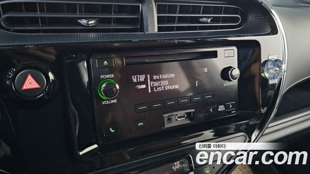 Toyota 프리우스 C 1.5 кроссовер, 2020 15