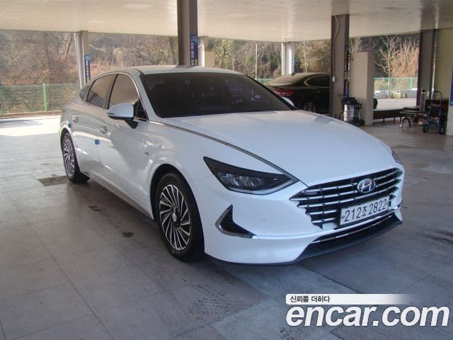 Hyundai Sonata гибрид (DN8) Family, 2020 1