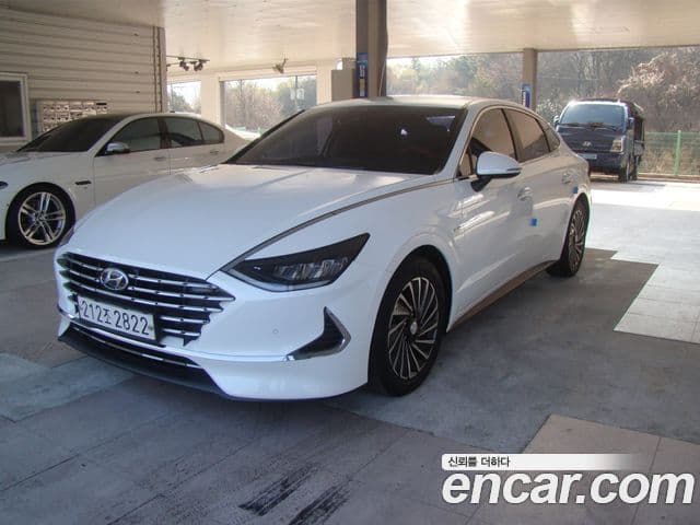 Hyundai Sonata гибрид (DN8) Family, 2020 3