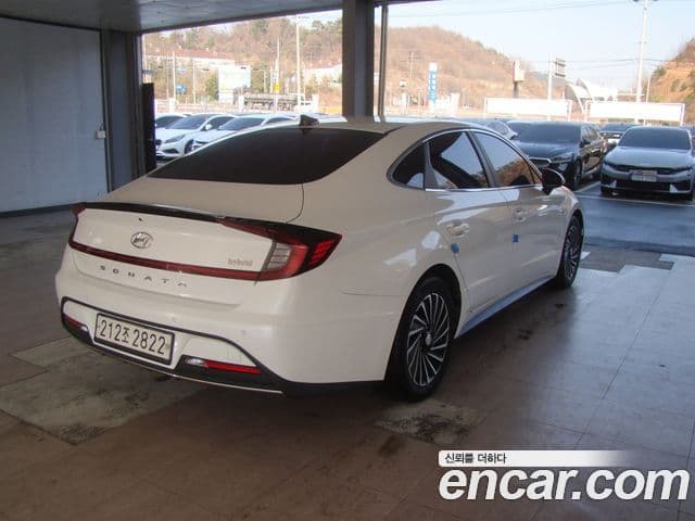 Hyundai Sonata гибрид (DN8) Family, 2020 6