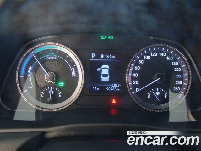 Hyundai Sonata гибрид (DN8) Family, 2020 10