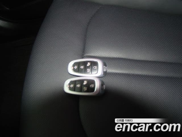 Hyundai Sonata гибрид (DN8) Family, 2020 16