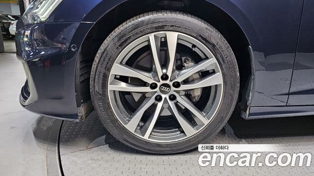 Audi A6 (C8) Premium, 2023 все фото