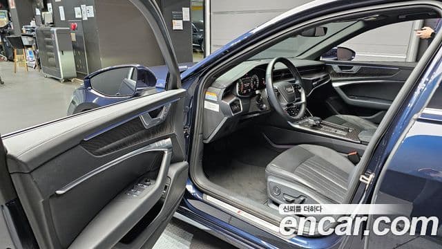 Audi A6 (C8) Premium, 2023 10