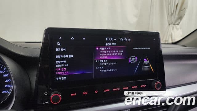 Kia The / новый New K3 2세대 Prestige, 2022 16