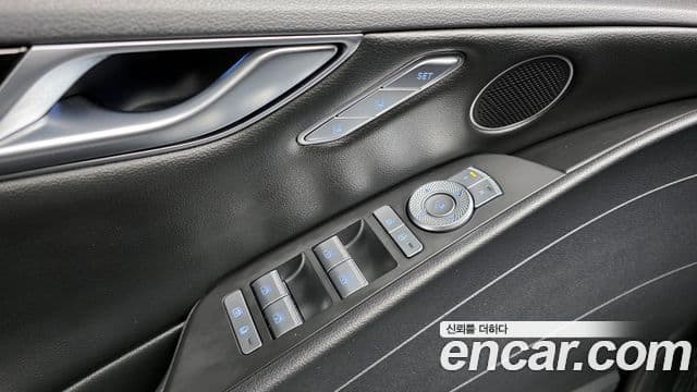 Genesis G80 (RG3), 2021 14